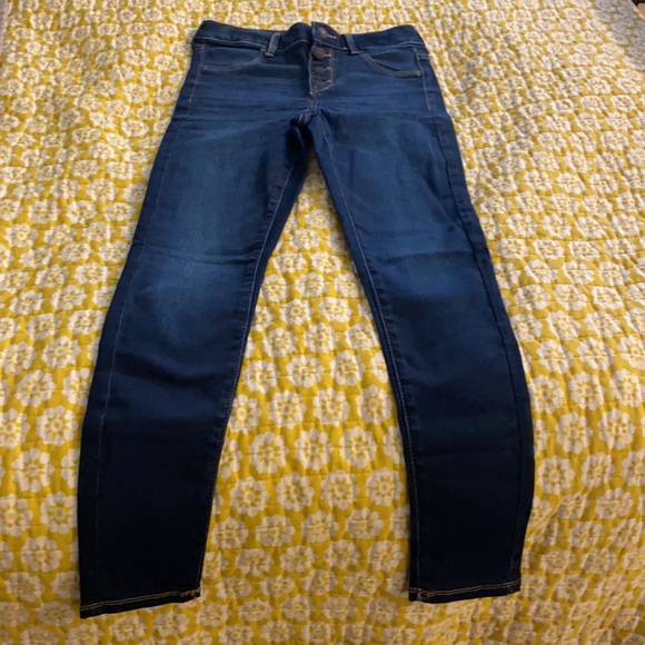 So mid-rise Favorite Jegging. Little Girls 12 Plus. Brand New. - Picture 2 of 7